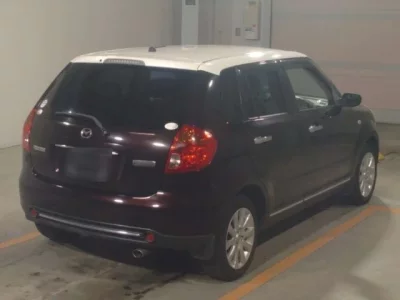 Mazda VERISA
