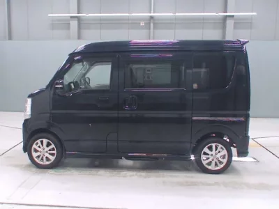 Nissan CLIPPER RIO