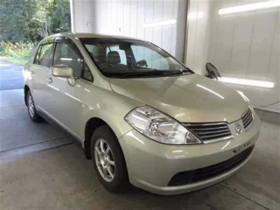 Nissan TIIDA LATIO
