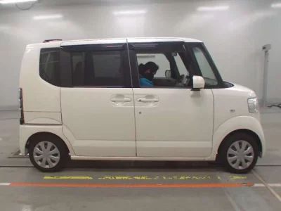 Honda N BOX PLUS
