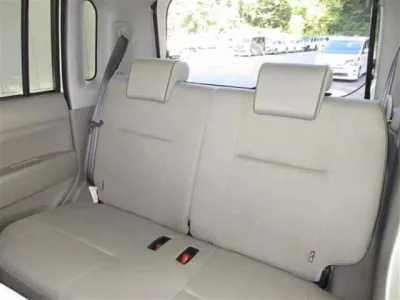 Toyota PIXIS SPACE