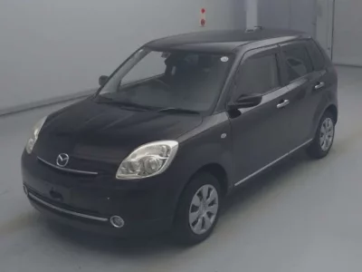 Mazda VERISA