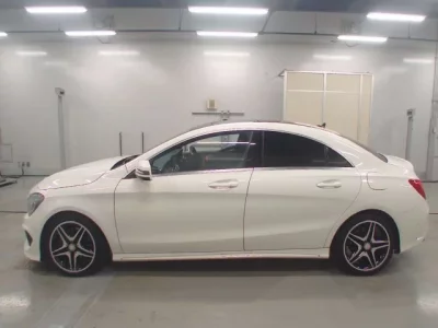 Mercedes-Benz CLA CLASS