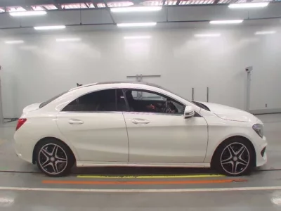 Mercedes-Benz CLA CLASS