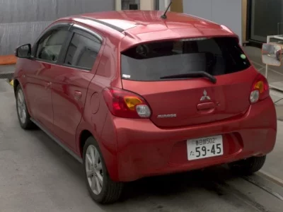 Mitsubishi MIRAGE