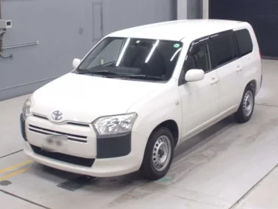 Toyota SUCCEED