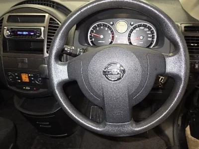 Nissan LAFESTA