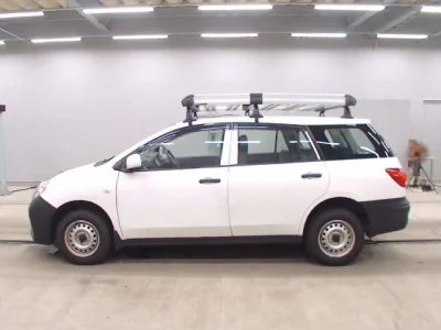Nissan AD