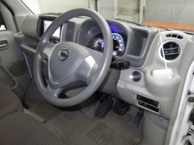 Nissan CLIPPER RIO