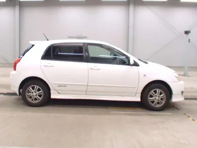 Toyota COROLLA RUNX