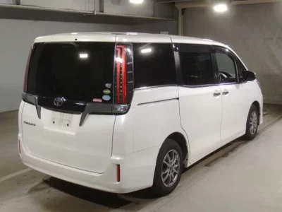 Toyota ESQUIRE
