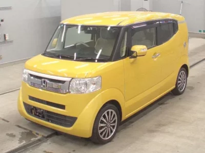Honda N BOX SLASH