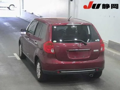 Mazda VERISA