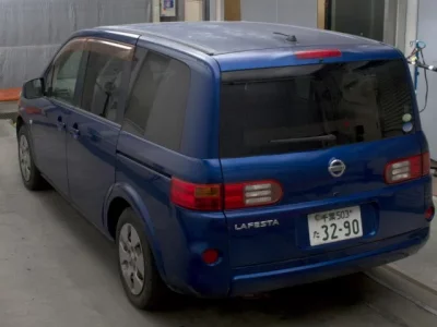 Nissan LAFESTA