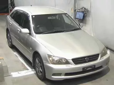Toyota ALTEZZA WAGON
