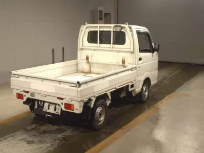 Nissan CLIPPER TRUCK