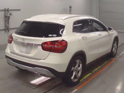 Mercedes-Benz GLA CLASS