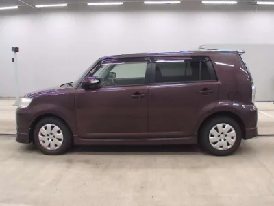 Toyota COROLLA RUMION