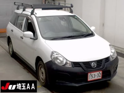 Nissan AD