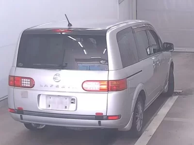 Nissan LAFESTA