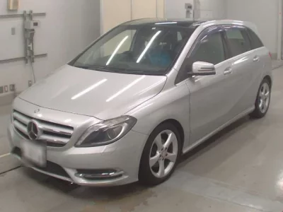 Mercedes-Benz B CLASS