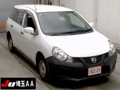 Nissan AD
