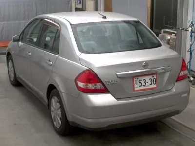 Nissan TIIDA LATIO
