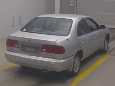Nissan SUNNY