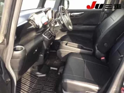 Honda N BOX PLUS