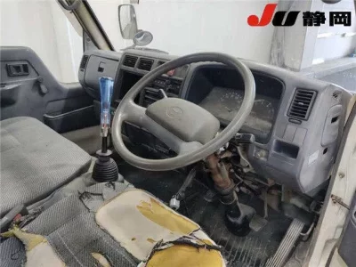 Toyota HIACE TRUCK