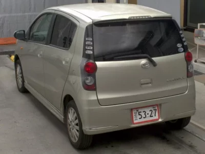 Daihatsu MIRA
