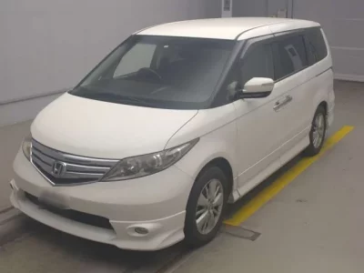 Honda ELYSION
