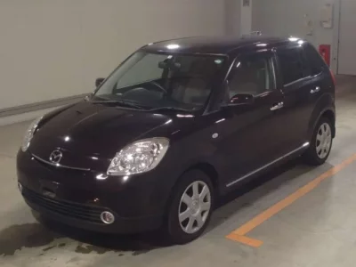 Mazda VERISA