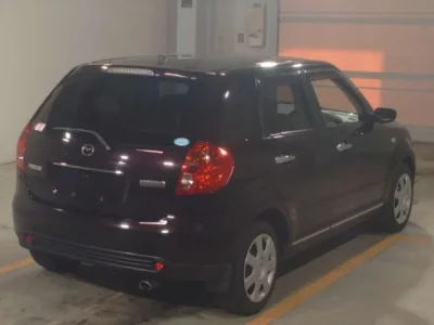 Mazda VERISA