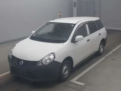 Nissan AD