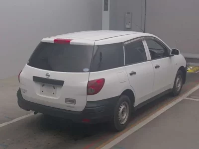 Nissan AD