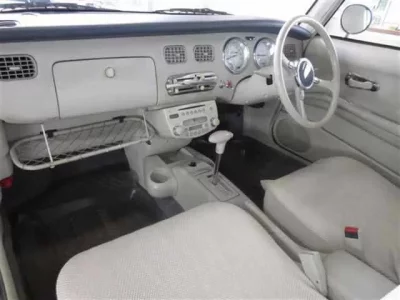 Nissan FIGARO