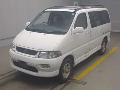 Toyota HIACE REGIUS