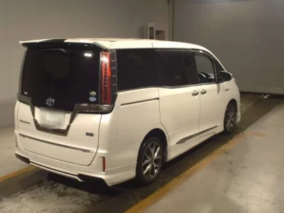 Toyota ESQUIRE