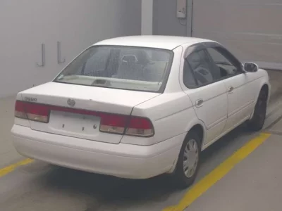 Nissan SUNNY