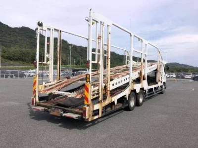 Mitsubishi FUSO FIGHTER