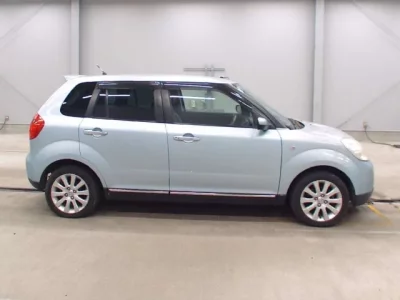 Mazda VERISA