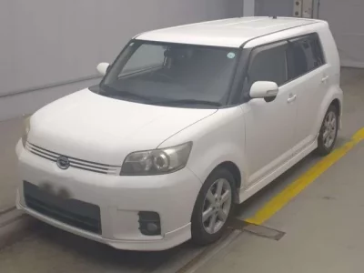 Toyota COROLLA RUMION