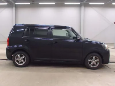 Toyota COROLLA RUMION