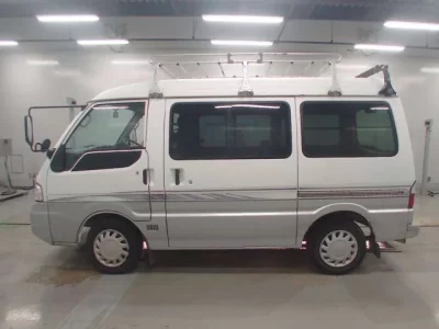 Mazda BONGO VAN