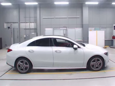 Mercedes-Benz CLA CLASS