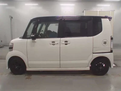Honda N BOX PLUS