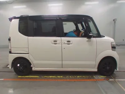 Honda N BOX PLUS