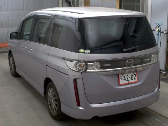 Mazda BIANTE