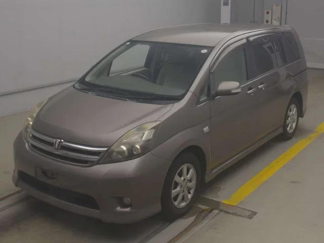 Toyota ISIS